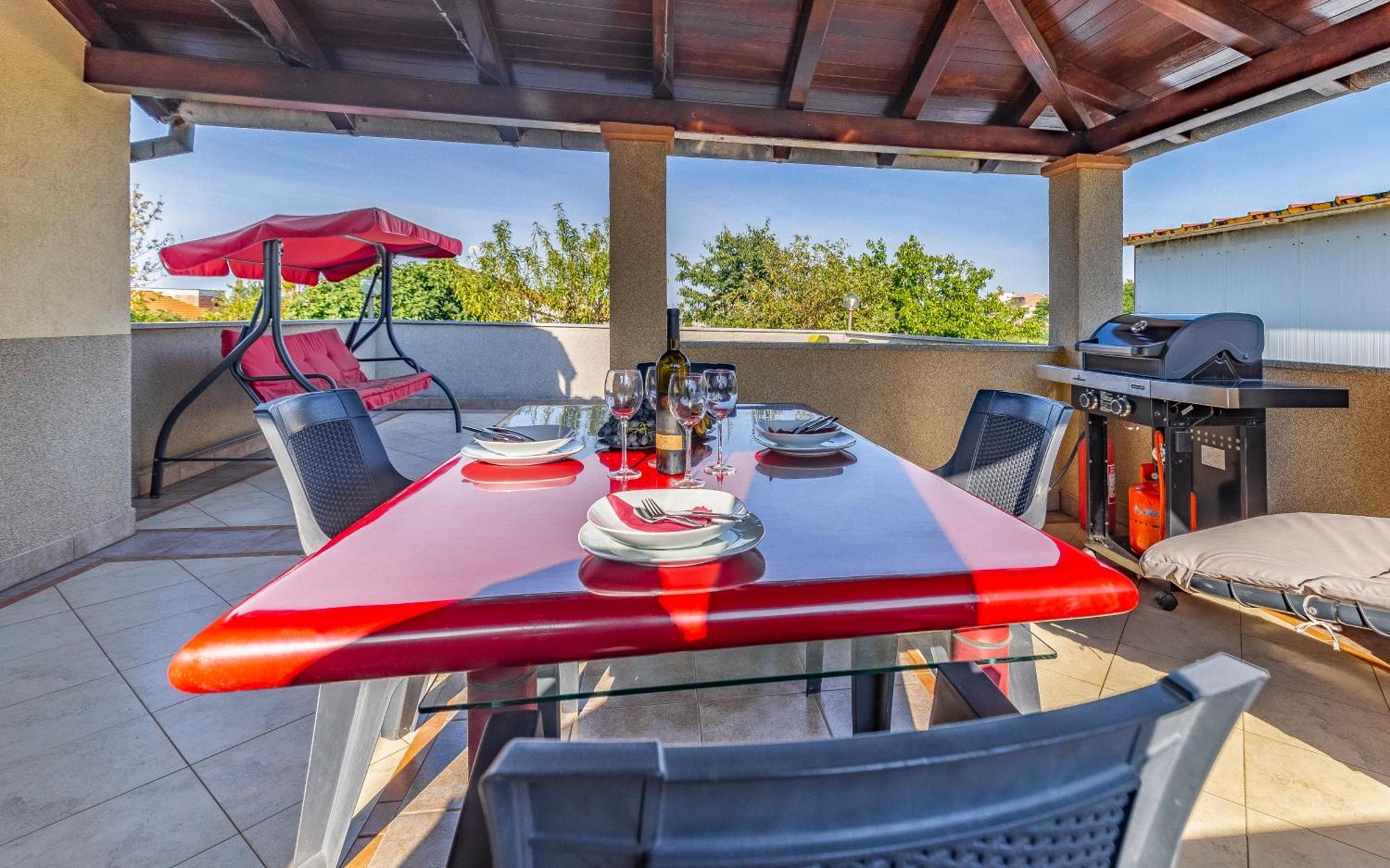 All Seasons Apartment Pula Extérieur photo